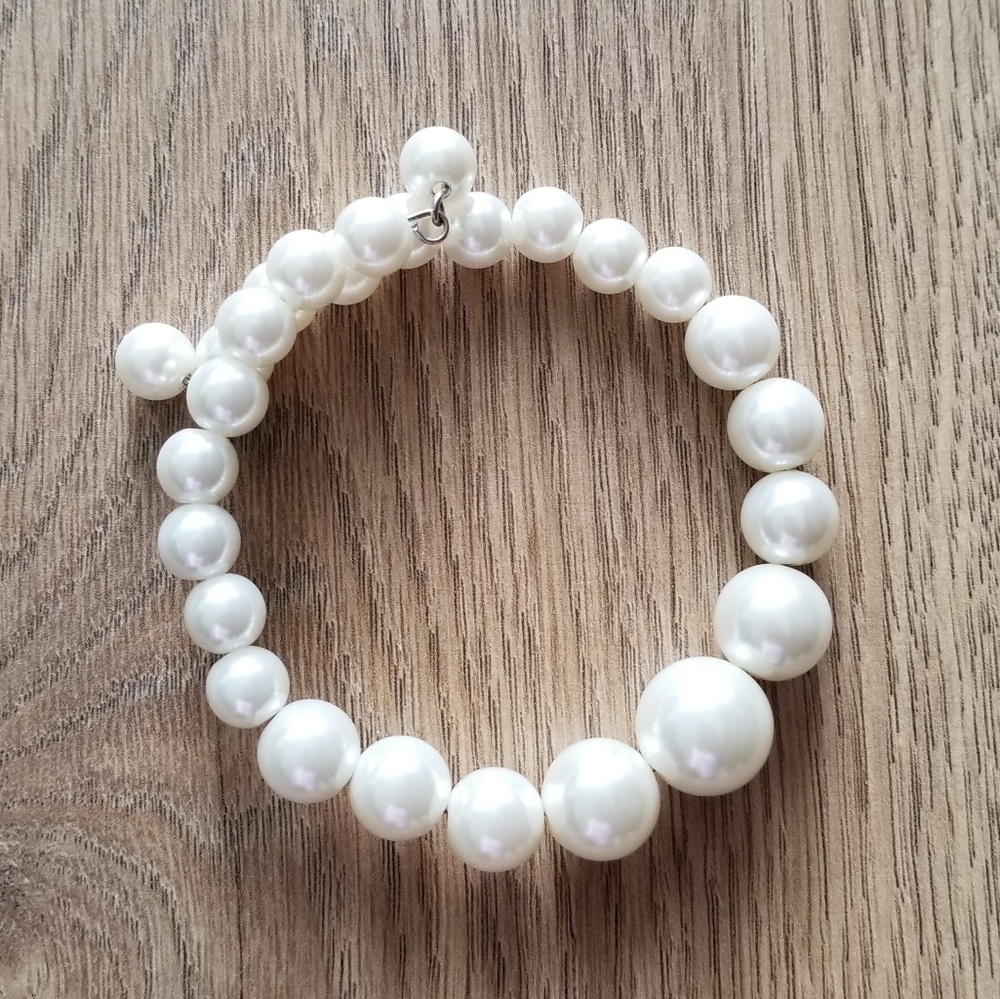 Pearl Wrap Bracelet